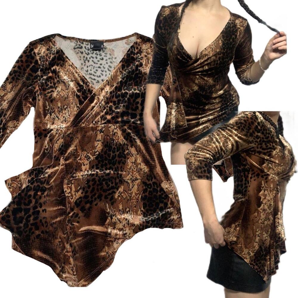 Banana Republic 2000s Velvet Leopard